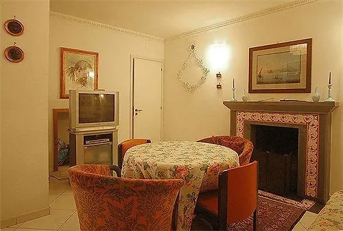 Casa 12 B&B Napoli Bed & Breakfast