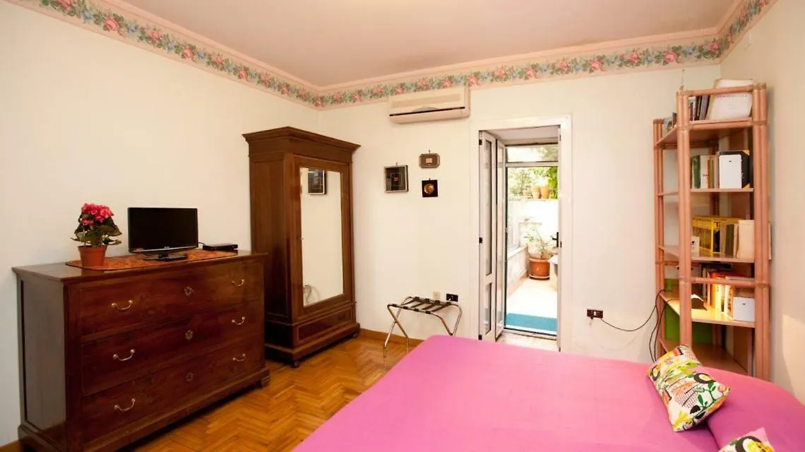 Casa 12 B&B Napoli Bed & Breakfast