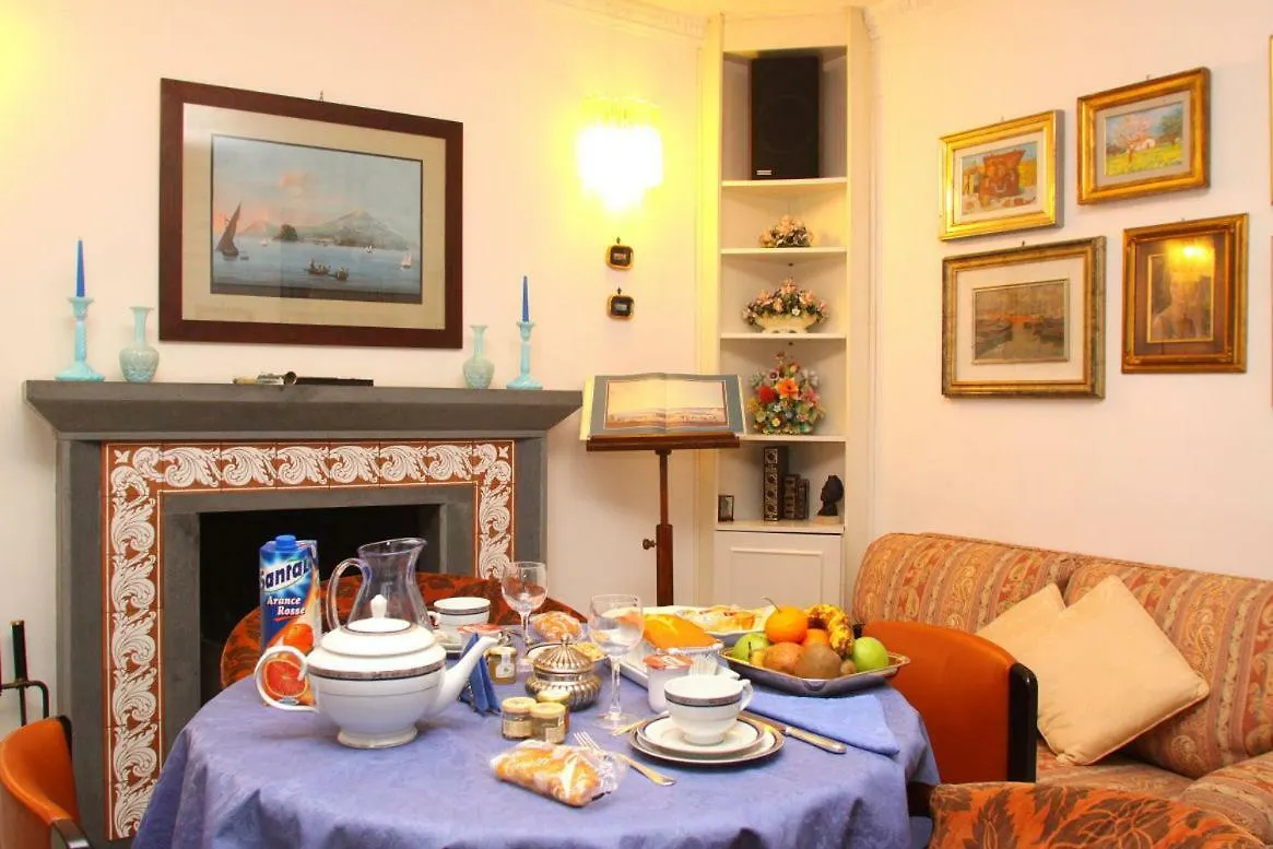 Casa 12 B&B Napoli Bed & Breakfast
