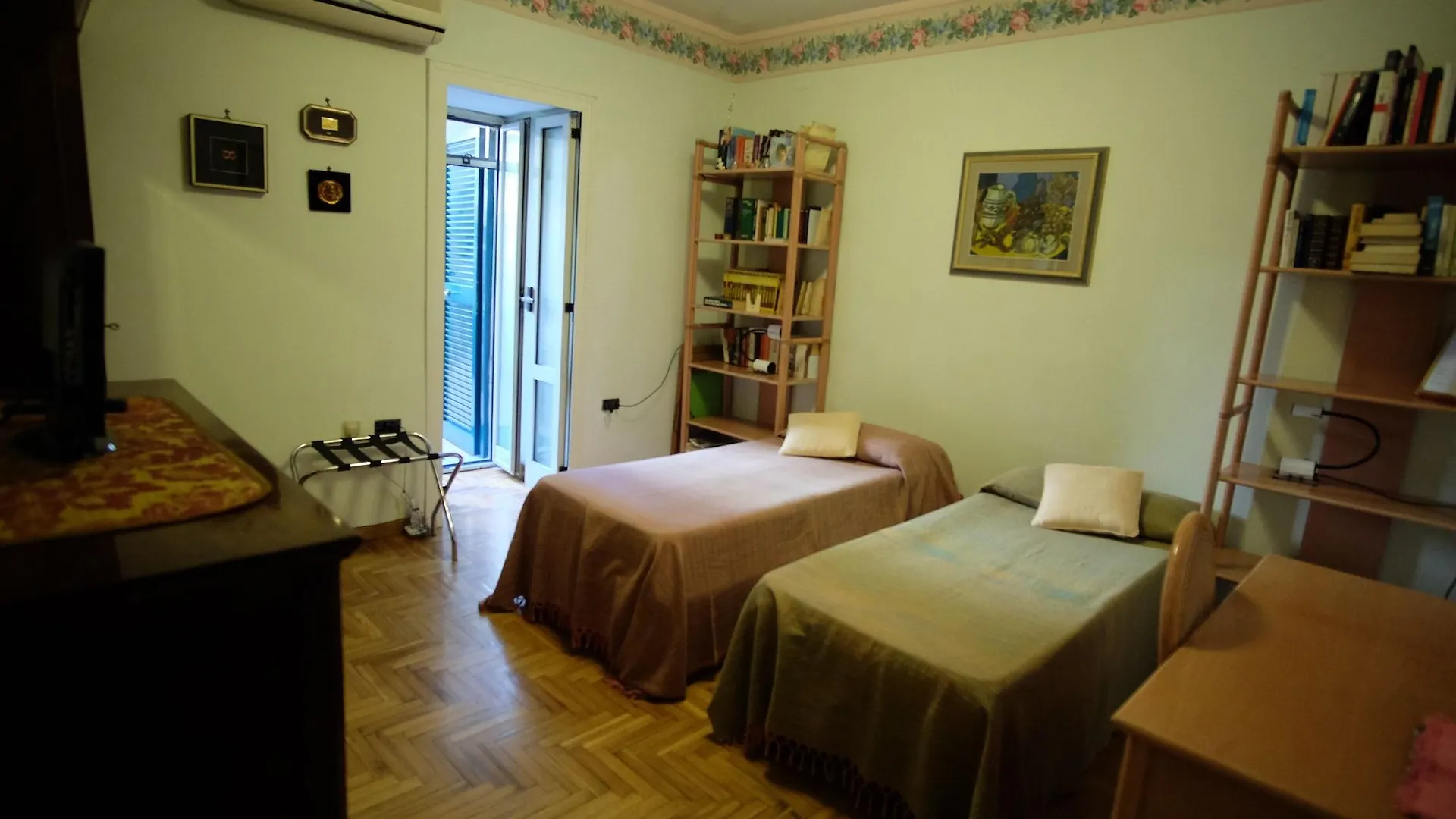Casa 12 B&B Naples 3*,