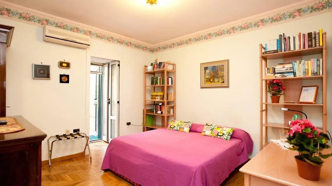 Casa 12 B&B Naples 3*,  Italy